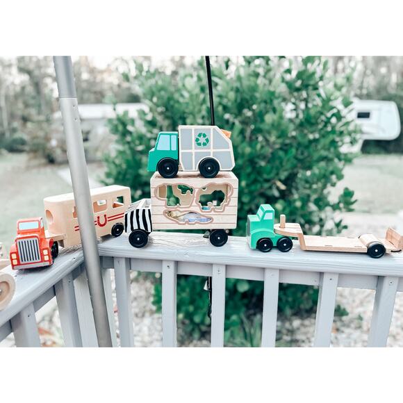 Huge Lot 40pc Wooden Toy Cars Plane Trucks melissa and doug - Picture 4 of 8